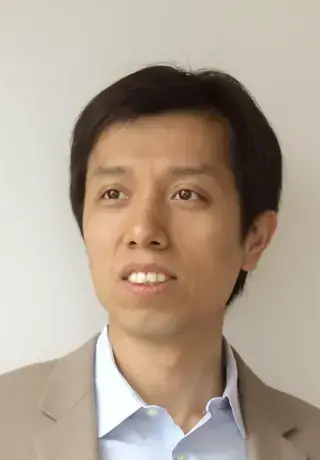 Jidong Zhou Headshot